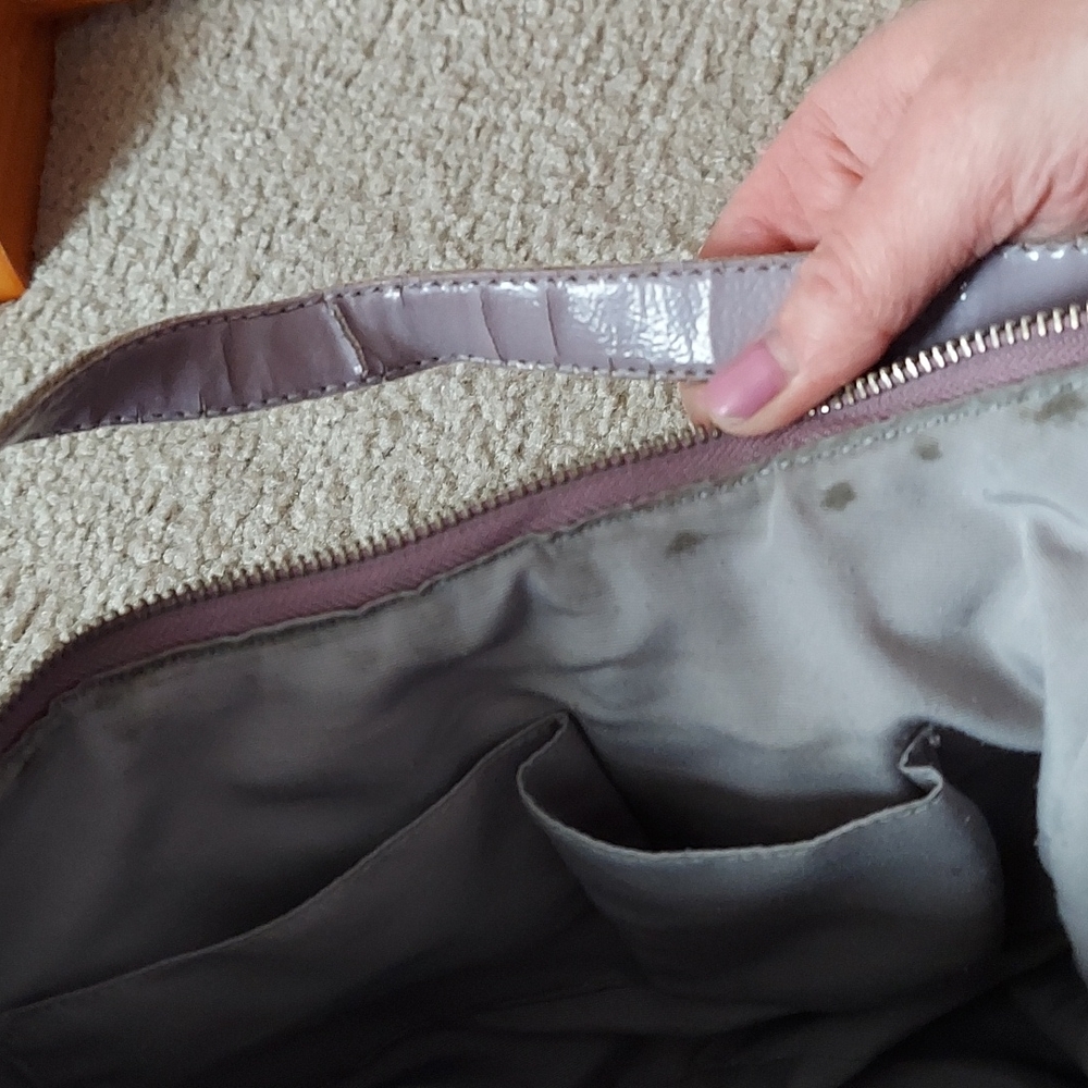 Cute! GUC Coach Lavendar Purse - Picture 13 of 14